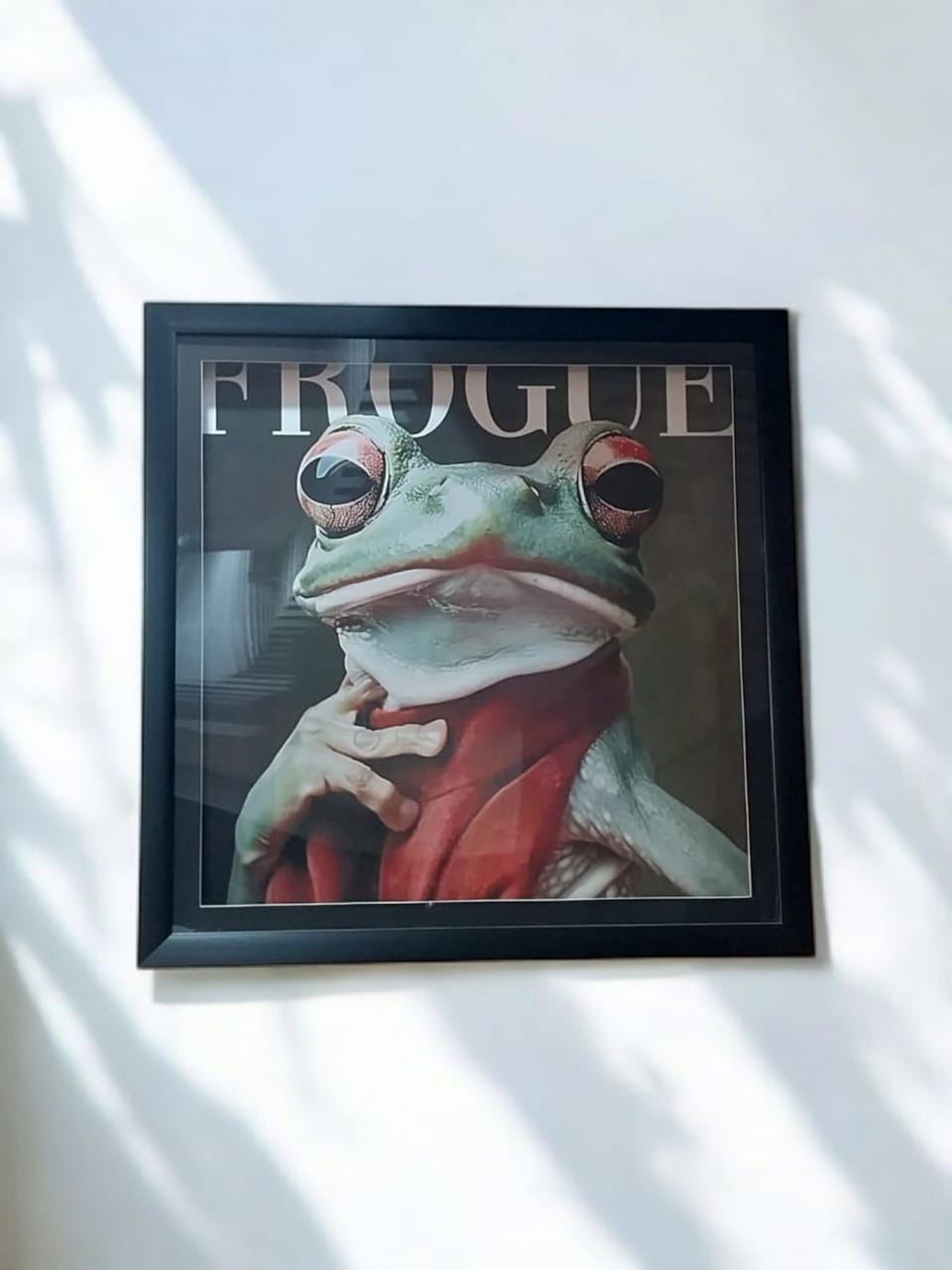 Shadow Frame - Frogué Elegance