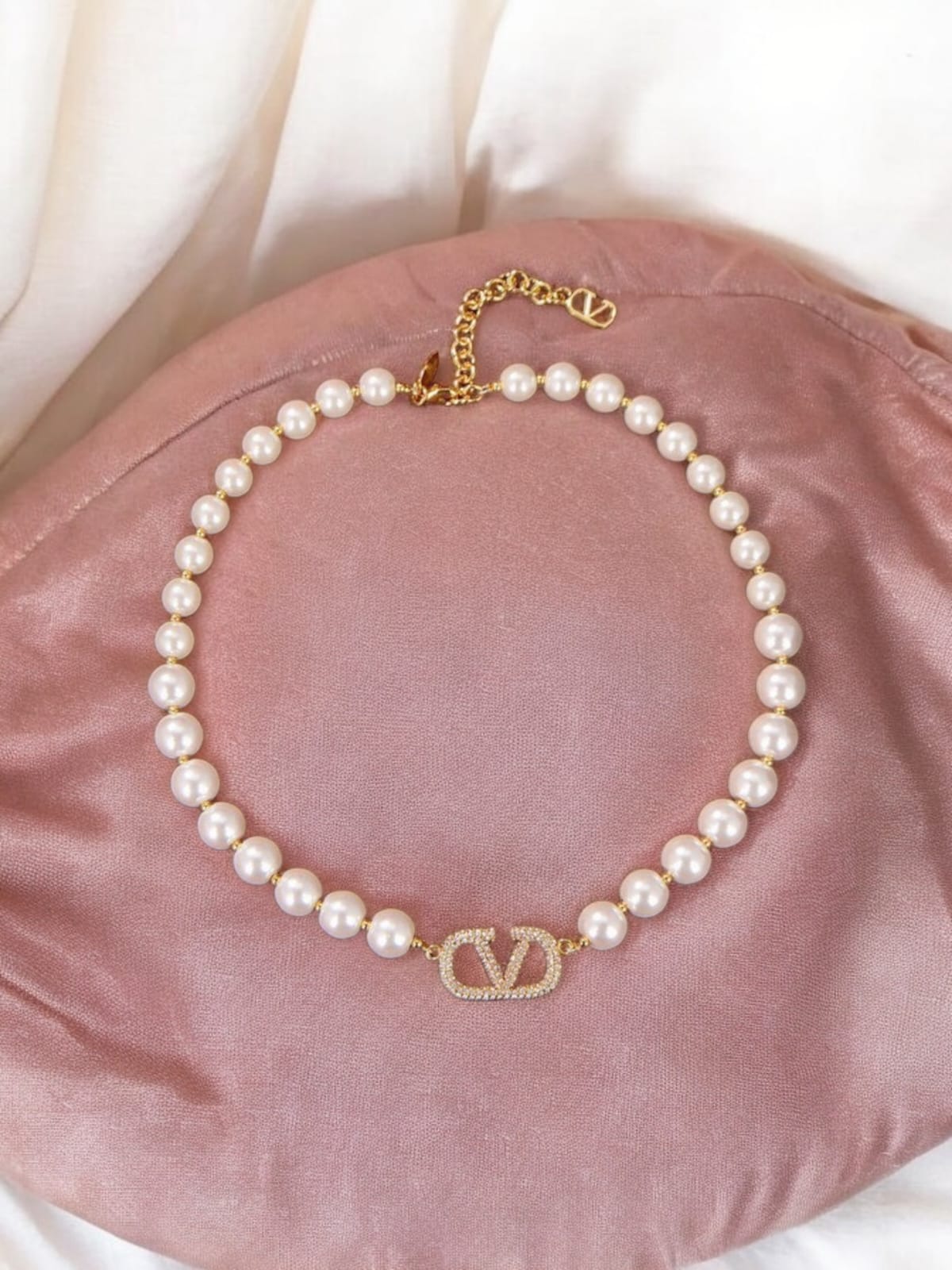 V Letter Pearl Neck Piece