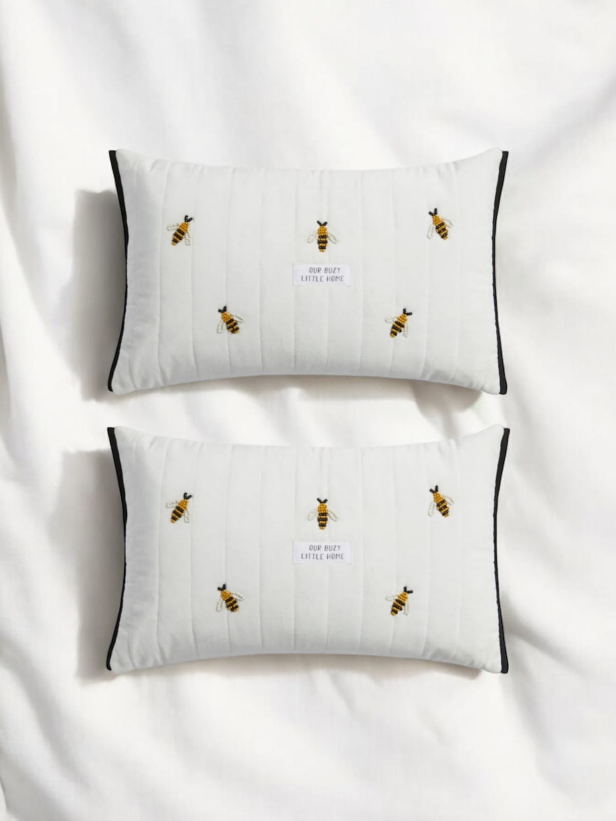 Charming Honeybee Pillow Pair – Cozy & Cute Décor